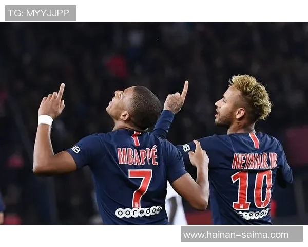 世界杯精彩对决里昂大胜莱比锡乌龙球瞬间点燃全场激情